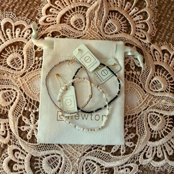 Enewton Neutral 3 Pc Set! ⭐️Last One! - Picture 3 of 5